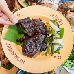 H04 เนื้อแดดเดียว / Deep-Fried Dried Beef