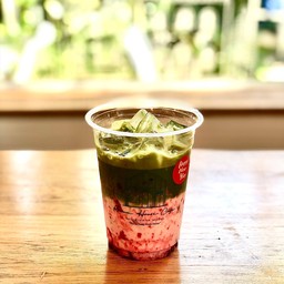 มัทฉะลาเต้ มิ๊กซ์เบอร์รี่