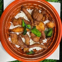 ข้าวหน้าหมูทอดน้ำปลา