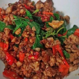 [กับข้าว]  กะเพราท้ายครัว หมูสับ (ถุง)