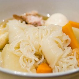 คอนโบ เส้นบุกม้วน หัวไชเท้า ไข่ต้ม