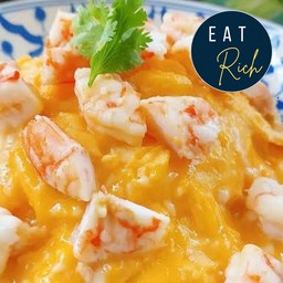 ข้าวหน้าไข่ข้นกุ้ง