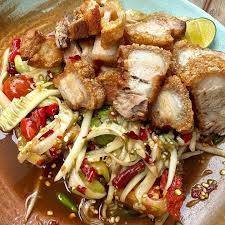 ตำแตงหมูกรอบ