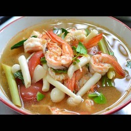 ต้มย่ากุง นํ้าใส (Tom Yum Shrimp)