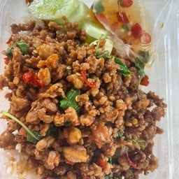 ครัวในบ้าน อาหารตามสั่ง byพี่แหวว
