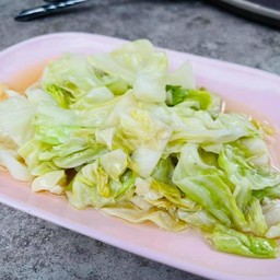 กะหล่ำผัดน้ำปลา