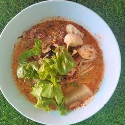 ข้าวกล่อง แหลมฟ้าผ่า