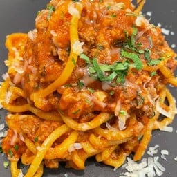 โบโลเนสพาสต้า