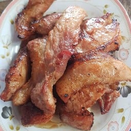 คอหมูย่าง