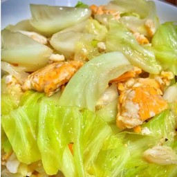 กะหล่ำปลีผัดไข่