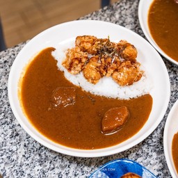 [อร่อยซ่ากับโค้ก] ข้าวแกงกะหรี่ญี่ปุ่น - ไก่คาราเกะ +  โค้ก ออริจินัล (กระป๋อง)