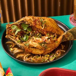 น้ำตกปลากระพงทอด