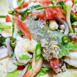 ยำทะเล