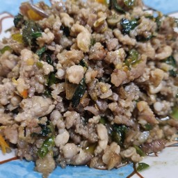 ผัดกะเพราหมูสับ