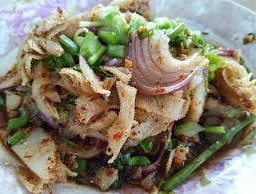 ก้อยผ้าขี้ริ้ว