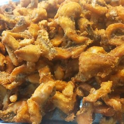 เนื้อปลานิลทอดกระเทียม