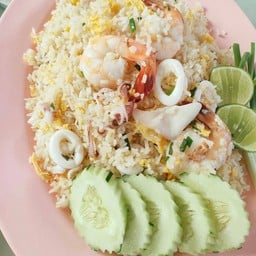 ข้าวผัดทะเล