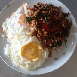 ร่ำรวยหมูสะเต๊ะByเจ้บัว