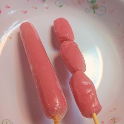 ไส้กรอกนม คละแบบ