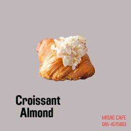 Croissant Almond