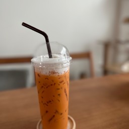 ชาไทย เย็น