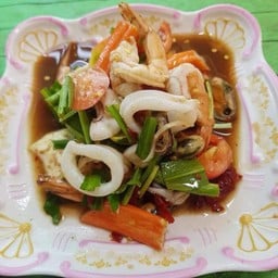 เหลาทะเลไม่ใส่ปูม้า