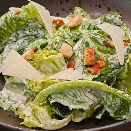 ซีซาร์ สลัด