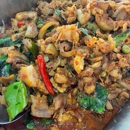 ผัดหมูป่า