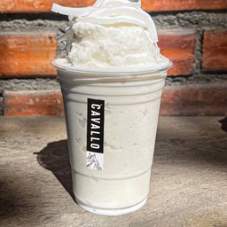 มะพร้าวปั่นนมสด