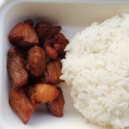 ข้าวหอมหมูแดดเดียวทอด