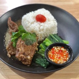 ข้าวซี่โครงหมูตุ๋น