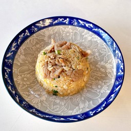 ข้าวผัดเนื้อ