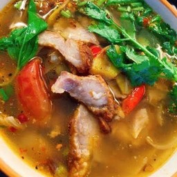 ต้มแซ่บคอหมูย่าง