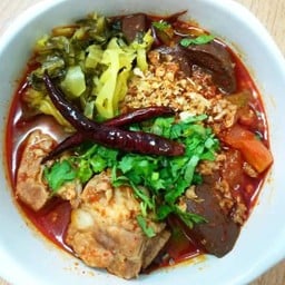 ร้านข้าวสวย&ข้าวเส้น (ขนมจีนสี่ภาค ข้าวแกงใต้) / อาหารตามสั่ง