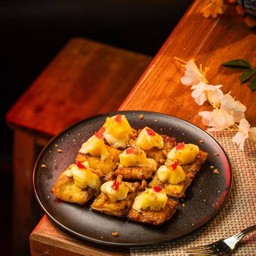 โรตีกล้วยชีสแห่งบู๊ตึ๊ง