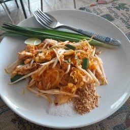 ร้านอาหารคานา  กิ่งแก้ว 37 Khana Cafe' & Restaurant ซอยกิ่งแก้ว 37
