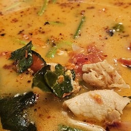 ต้มยำไก่ น้ำข้น/น้ำใส