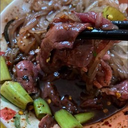 ก๋วยเตี๋ยวเนื้อหมกตับหมก