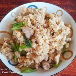 ร้านก๋วยเตี๋ยวบุปเฟต์ ส้มตำ อาหารตามสั่ง