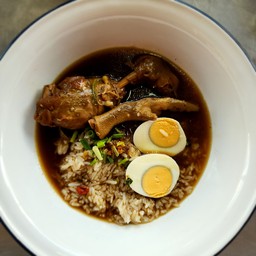 ข้าวต้มรวมไก่