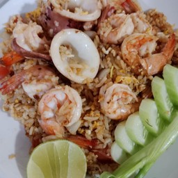 ข้าวผัดทะเล