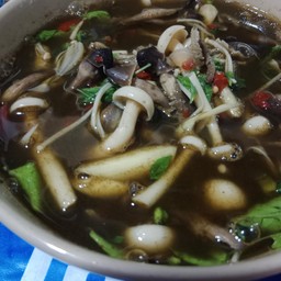 แกงเห็ดรวม