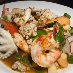 พระราม9 เมี่ยงหมูกรอบ ข้าวคลุกกะปิ