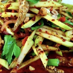 Spicy Mango Salad With Crispy Fish