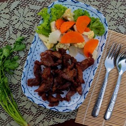 เนื้อแดดเดียว