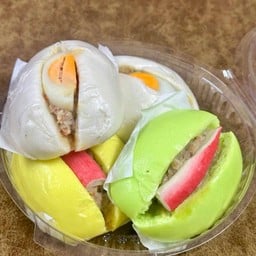 ซาลาเปาขนมจีบเจ๊น้อย