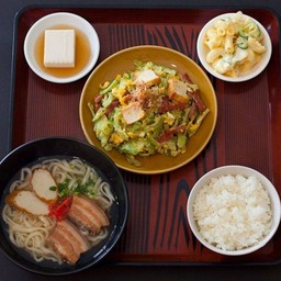 (102) ผัดมะระไทยกับโซบะ ชุดใหญ่