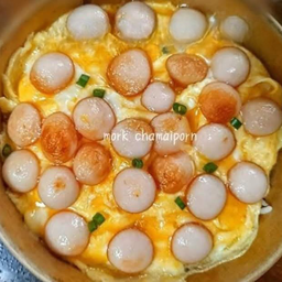 ข้าวไข่ข้นไส้กรอก