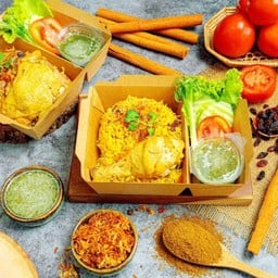 ข้าวหมกไก่ขมิ้นทอง