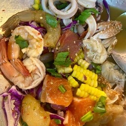 ยำรวม 7 หนุ่ม